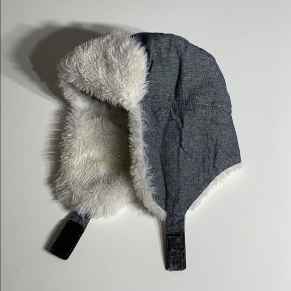 WonderKids Infant grey Fuzzy Ear Flap Hat With Velcro Strap winter outer - Picture 1 of 8